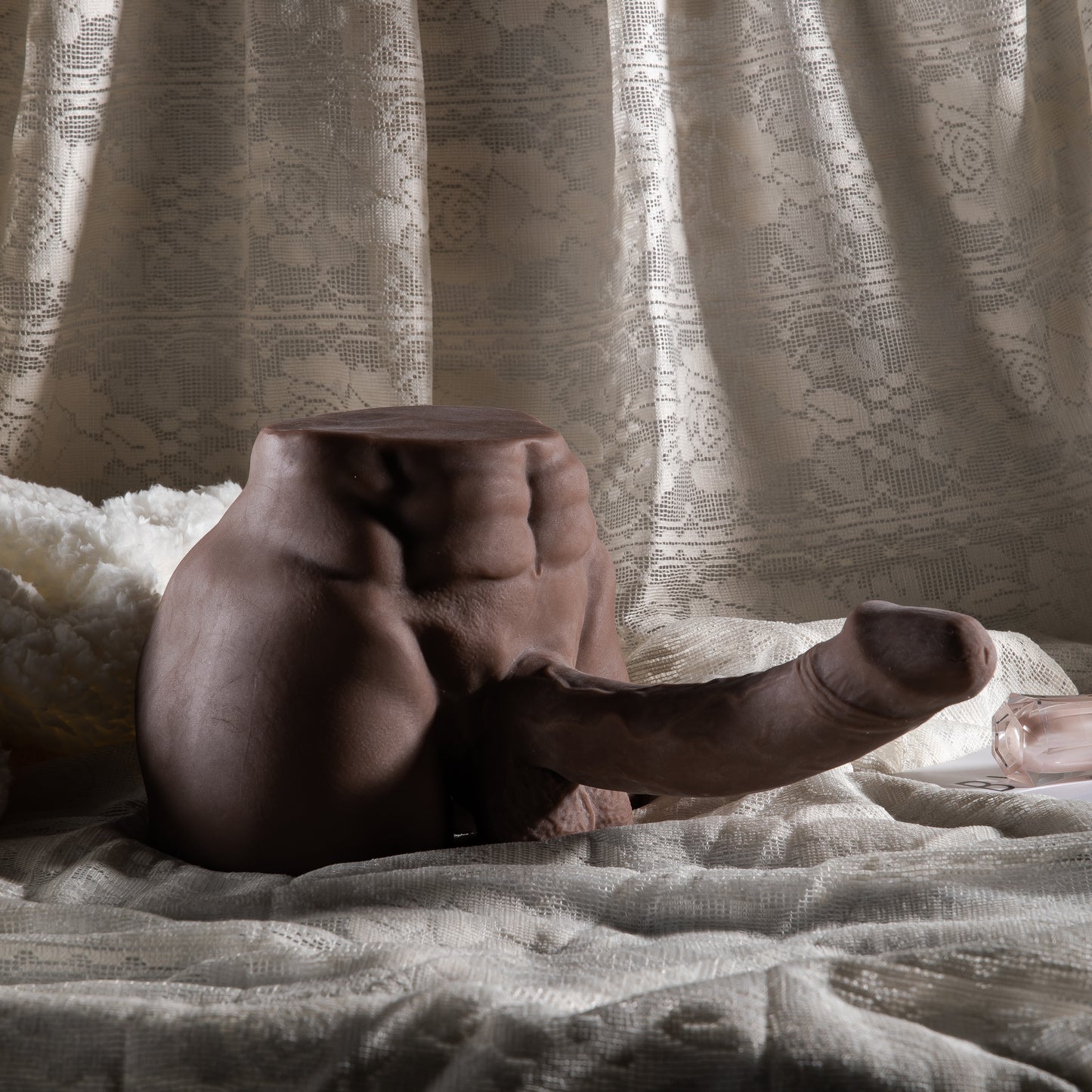 Bruin Getinte Body Masturbator met Grote Penis – 2.7 kg Heavy Realistisch Design voor Premium Ervaring