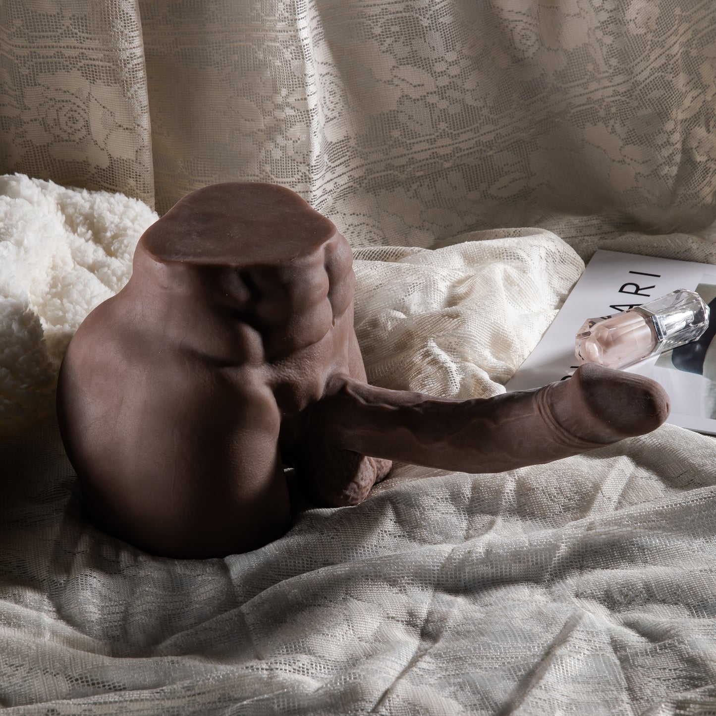 Bruin Getinte Body Masturbator met Grote Penis – 2.7 kg Heavy Realistisch Design voor Premium Ervaring