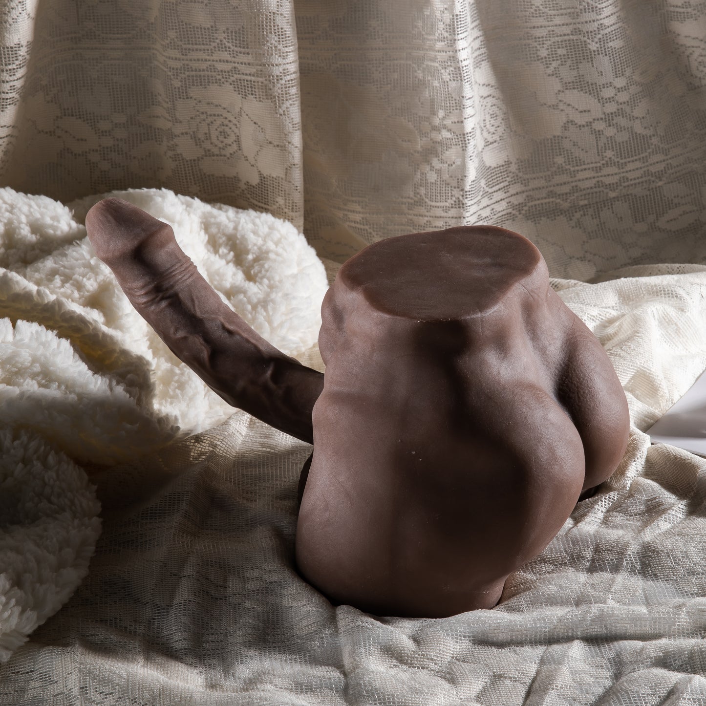 Bruin Getinte Body Masturbator met Grote Penis – 2.7 kg Heavy Realistisch Design voor Premium Ervaring