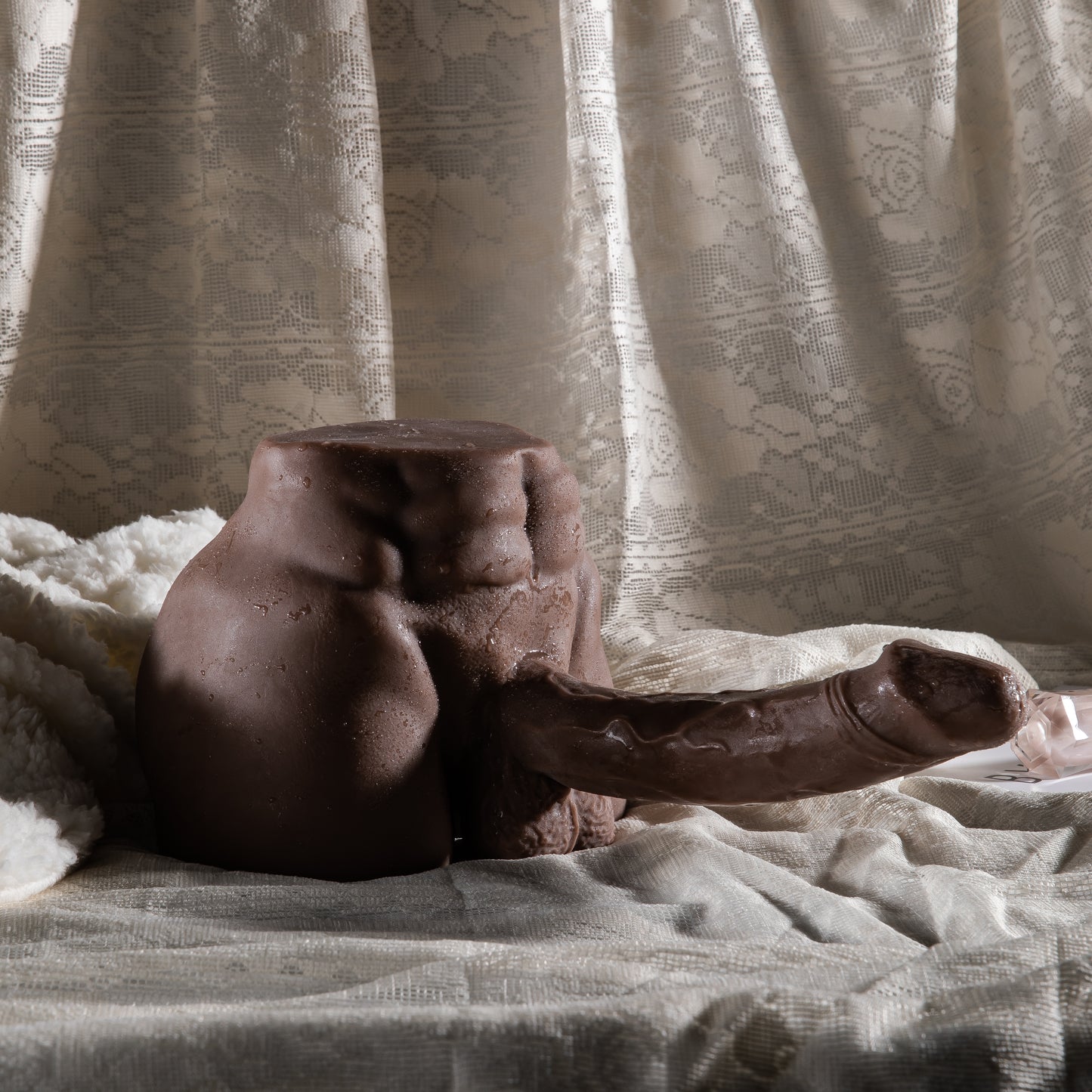 Bruin Getinte Body Masturbator met Grote Penis – 2.7 kg Heavy Realistisch Design voor Premium Ervaring