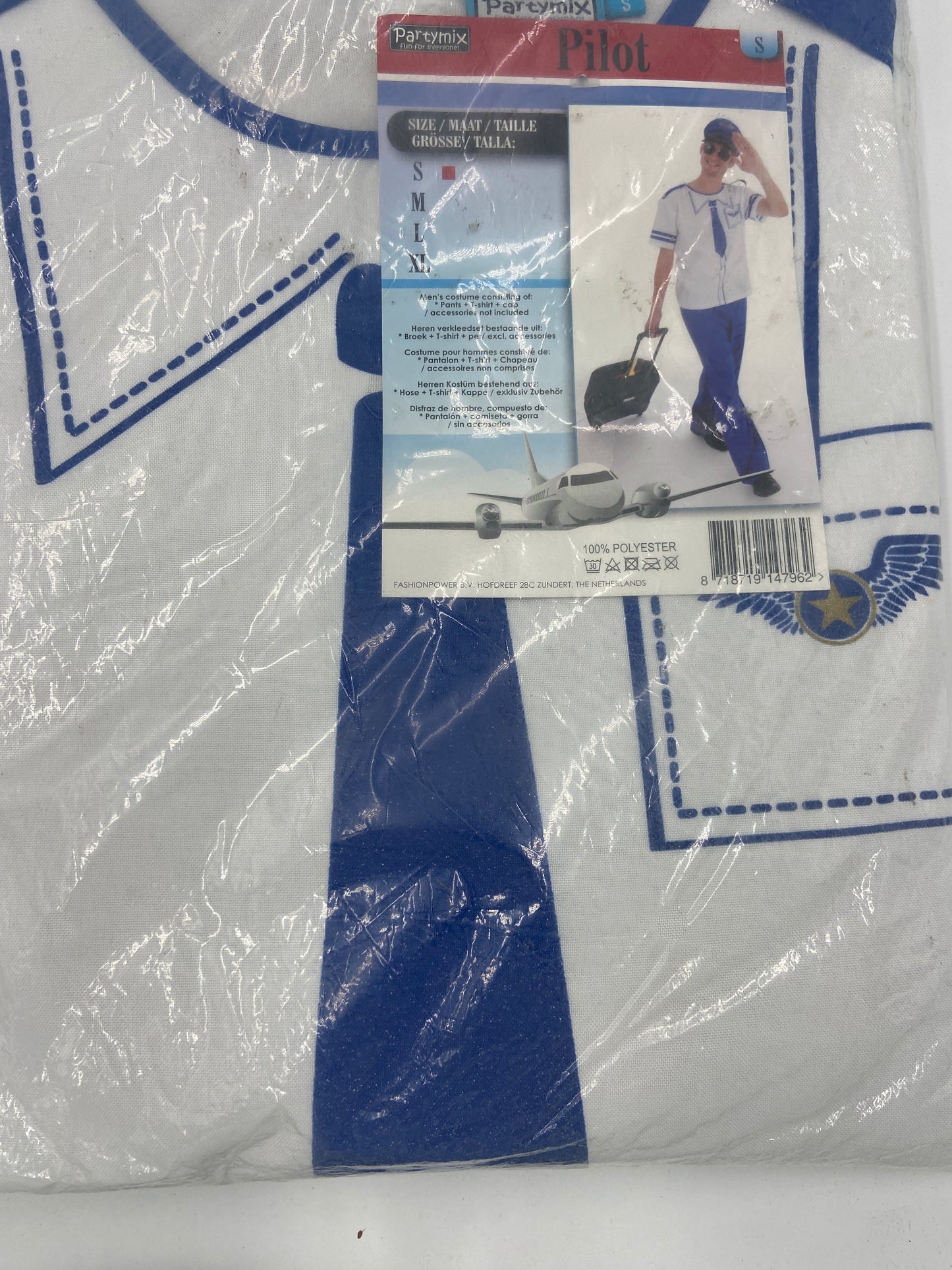 Sexy Piloot Kostuum – Wit/Blauw Shirt, Blauwe Broek & Bijpassende Pilotenpet