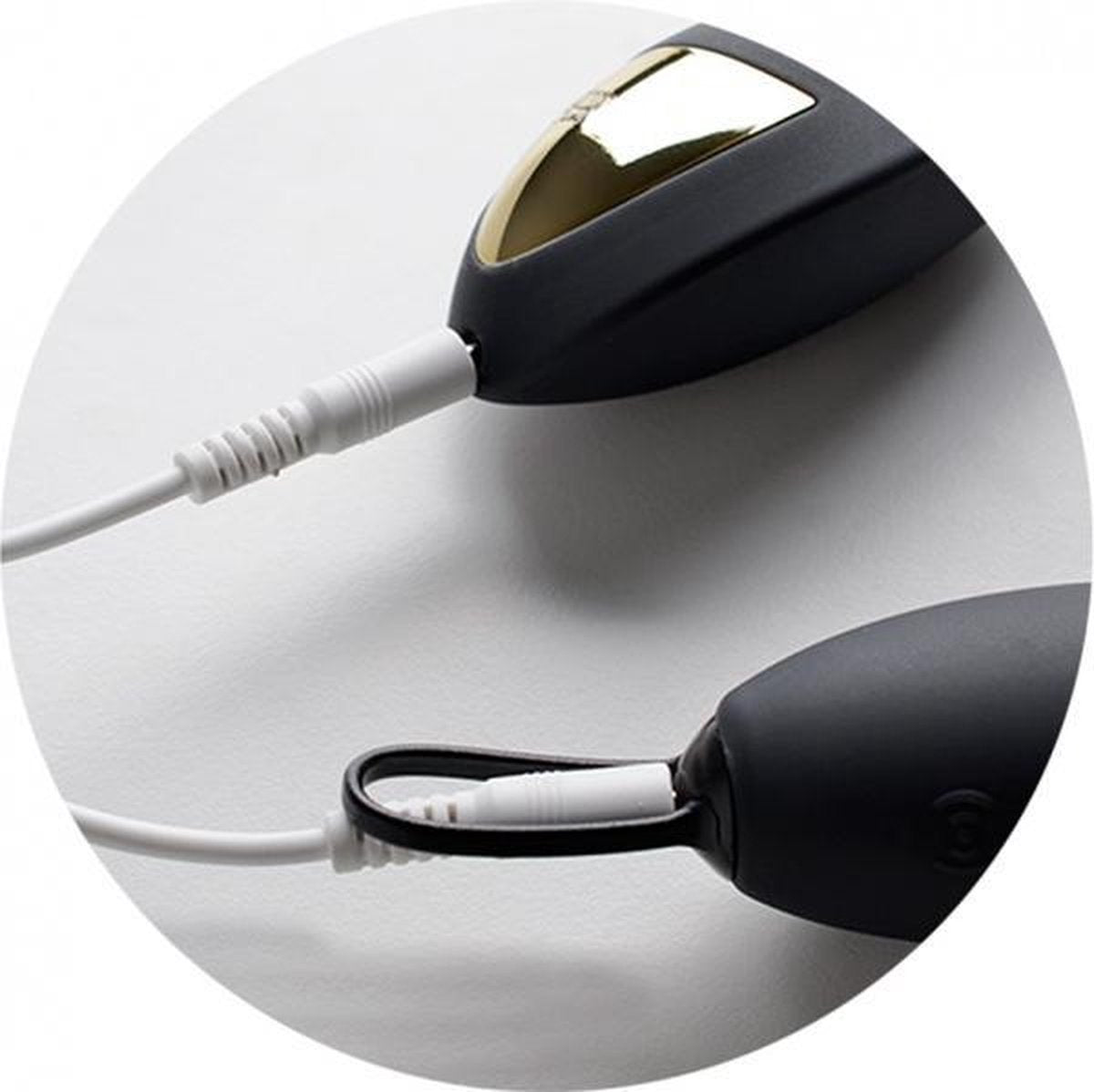 SPOT 2-in-1 Egg Vibrator & Oplegvibrator met Afstandsbediening – Paars